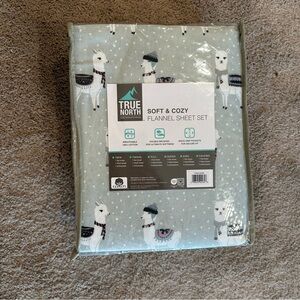🦙True North Llama Flannel Sheet Set